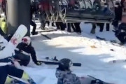 【動画】韓国のスキー場で乗客を乗せたリフトが逆流して40人以上が怪我。