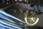 【動画】 見えにくい逆走自転車をはねてしまう衝撃動画が話題に　これどっちが悪いの？