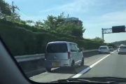 【動画】名古屋の運転手、民度が低すぎると話題に…