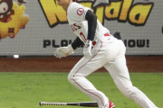 【速報】大谷翔平、413日ぶりの2試合連発！バックスクリーン左へ2号3ラン