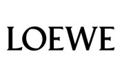 ロエベの新作ファッションがバグってると話題に