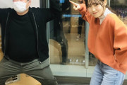 のるんば現る！櫻坂46松田里奈、家電相手に見事なぶりっ子「レコメン！」収録オフショット公開中