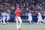 カープ〝悪夢〟延長サヨナラ負けで6連敗。奨成&末包＆モン猛打賞！菊池同点打も14安打2得点。勝ちパ0封リレーも遠藤が痛恨打浴びる【広島2-3x中日/試合結果】