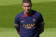 去就不透明エンバペ、7日練習再開のPSGメイングループに合流できず…構想外選手たちと別グループで練習継続へ