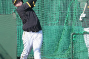 阪神　ノイジーが甲子園で屋外打撃練習を再開　岡田監督「気持ちよさそうに打っとったな」