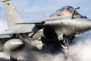 フランス海空軍、ラファール戦闘機の最新型F3-Rが完全運用能力を獲得したと発表…ミーティアミサイルの運用も可能に！