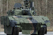 英国陸軍、新型エイジャックス装甲戦闘車両の使用を一時停止！