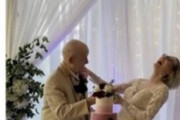 【米国】89歳の認知症男性と19歳少女が結婚、財産目当てと発覚して物議…「30歳までに未亡人になって遺産を独り占めするの」