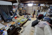 【画像】山奥に住むオタク「これが27歳独身男性の家です」←滅茶苦茶楽しそうで草ｗｗｗｗ