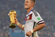 元独代表シュバインシュタイガー、現役引退を表明　ブラジルW杯優勝に貢献