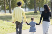 「結婚してる人はエラい、子供がいればもっとエラい」と思う人たちへ