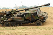 フランス、間もなくカエサル155mm自走榴弾砲78門をウクライナ納入…砲弾供給も増やす！