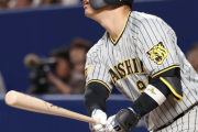 【阪神】４番起用に応えた！　原口文仁がダメ押しの３ランに笑顔「なんとか１本と思っていた」