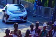 【画像】 五輪マラソンに登場した謎の車が話題に 「未来感が凄いｗｗ」