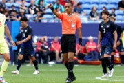 外国人「日本が気の毒だ」U23日本代表、細谷の同点ゴールは取り消しに..スペインに敗れベスト8敗退..海外のファンからレフリーに不満の声続出！【海外の反応】