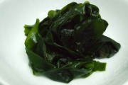 昨晩増えるワカメを戻さずにつまみにしてた者なんやが下痢が止まらん