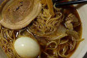 【あああ】牛テール煮込んだだけの出汁でラーメン作ったら美味すぎワロタwwwwwwww（画像あり）