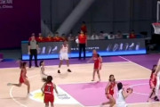 【悲報】女子バスケ界、たった1人の中国人に破壊されてしまう。これチートだろｗｗｗｗ