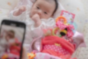 育休中の嫁さんが子供の写真撮るの命すぎてキレてしまった　さんざん写真を撮るのに付き合わされたのに夕食はレトルトカレーを食えと言われて我慢できなかった