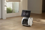 Amazon､ディスプレイ搭載で動き回る見守りロボット｢Astro｣を発表