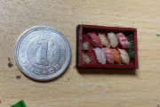 粘土でミニチュアのお寿司セット作ったよ！