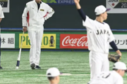 栗山監督、岡本ショート村上セカンドで起用ｗｗｗｗｗ
