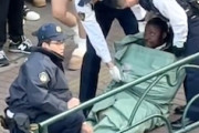 【動画】新大久保で簀巻きにされる黒人の映像が海外で人気に。