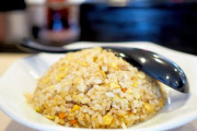 チャーハンが食べたいのに中華料理屋が個人店ばかりで入りにくい！！