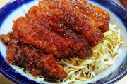 【画像】こういうのじゃダメなんだよカツ丼