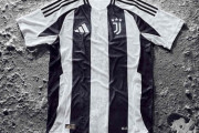 【画像】セリエA ユベントスの来季ユニフォームがかっこいいとワイの中で話題にｗｗｗｗｗｗｗｗｗ