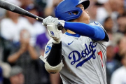 大谷翔平、2試合連発の第27号HRで日米通算300号到達