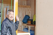 男性(70)「木材を使ってキャンピングカーを作ってみた」