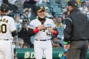 日ハム・新庄監督　メンバー表交換時に阪神・岡田監督からお願いされた内容を明かす「それ、ホンマに頼むでって」