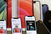 韓国紙「韓国部品の独壇場になった iPhone12を分解した日本メディアがため息」