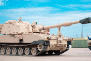 新たな戦場の神、新型155ｍm自走砲｢M109A7｣を米第1騎兵師団が受領