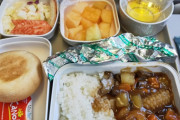 ワイが乗った中国国際航空のエコノミークラスの機内食ww