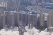 中国で高層ビル15棟を爆破解体…所要時間わずか45秒！