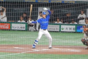 巨人・小林＆萩尾、度会が打席入ると立ってモノマネするｗｗｗｗ