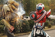 デッドヒートで終盤まで戦い続けた仮面ライダーマッハは凄いと思う