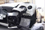 車カスのベントレー「右折やめて直進したらぶつかった」東京・日本橋3人負傷 #女さんの運転 |  これ、タクシーとベントレーの責任割合が1:9やとして・・・・