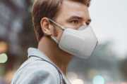 LGの空気清浄機能搭載マスク「PuriCare」が凄そうと話題に