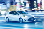 初めて車を買う。アクアってどう？