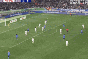 ◆小ネタ◆上田綺世のダフリ気味一人時間差ゴールがオフサイドだった瞬間の森保監督の表情を御覧ください?