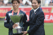 「サポーターの皆さんには感謝しかない」野々村芳和チェアマンが福岡のルヴァン杯優勝に「励みになり、勇気になる」、敗れた浦和には「気持ちが良くわかる」と札幌時代を回想
