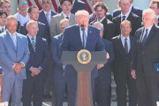 大谷翔平とトランプ大統領の再会に世界が騒然！←「ムーキーはどこ？」（海外の反応）