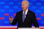 【全米注目】バイデンvsトランプの討論会、民主党がバイデンに失望「登場時は口を開けポカーン状態、発言時はうまく喋れず苦労」