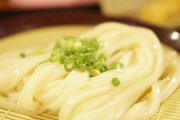 『うどん』って“そば”に勝ってる部分ひとつもなくね？