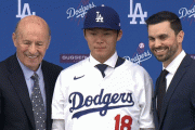 【MLB】山本由伸投手がドジャース入団会見　12年465億円の巨額契約　「本当の意味で憧れるのをやめる」大谷選手の「名言」を引用