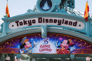 タイ人が東京ディズニーランドで帽子をなくした結果→「日本人は本当に誠実で民度が高い」【タイ人の反応】