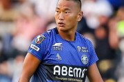 町田FW鄭大世、38歳で現役引退を表明「悠然と胸を張ってスパイクを脱ぎます」（関連まとめ）